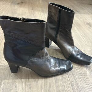 Liz Claiborne Flex Kildare Brown Black Patchwork Leather Ankle Boots Women Sz 8M